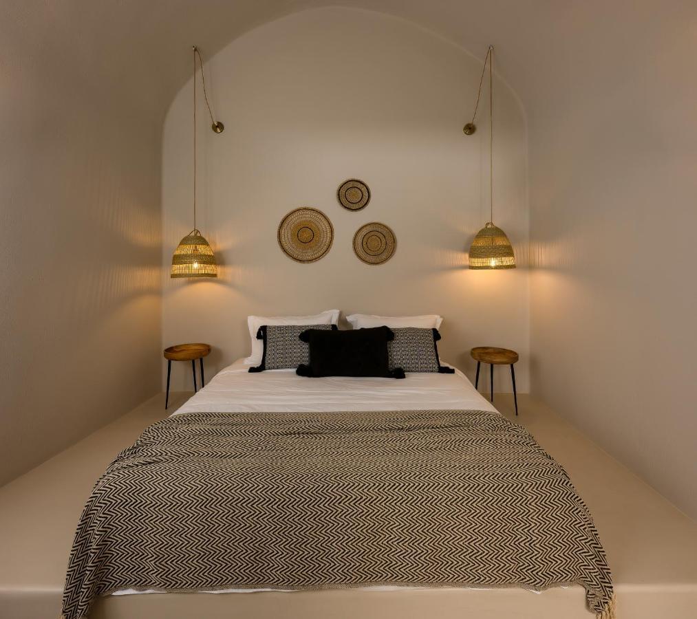 Elements Cave Suites Мегалохори Экстерьер фото