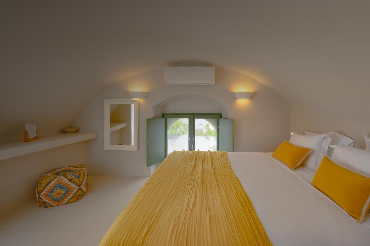 Elements Cave Suites Мегалохори Экстерьер фото